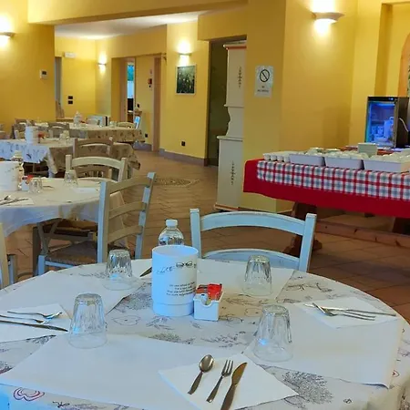 Corte Ambrosi בית חווה פסקנטינה